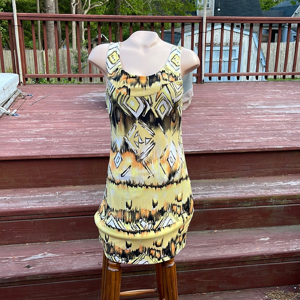 Sushiflower Size Med Shift Dress , Yellow/ Orange/ Black/White